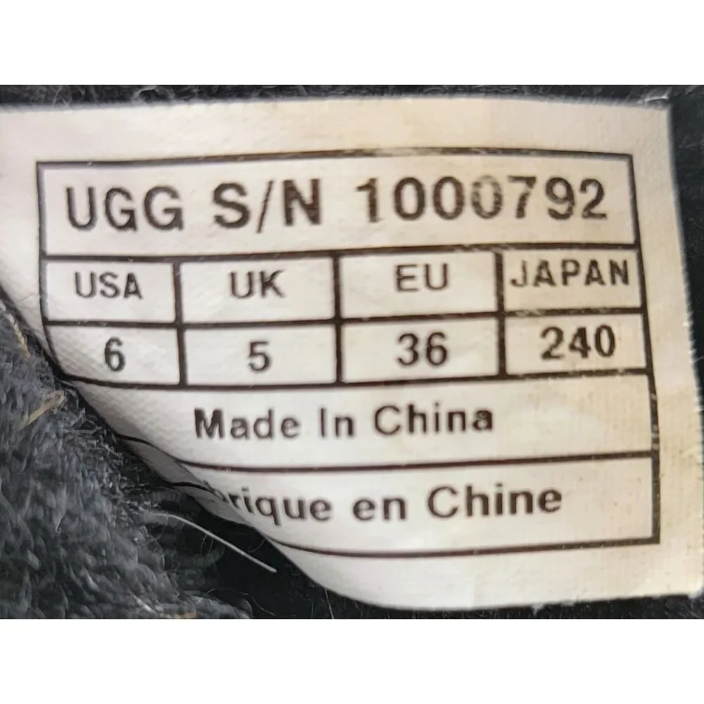 UGG Big Girls Size 6 Black Silver Sparkle Classic Glitter Boots Shoes 1000792